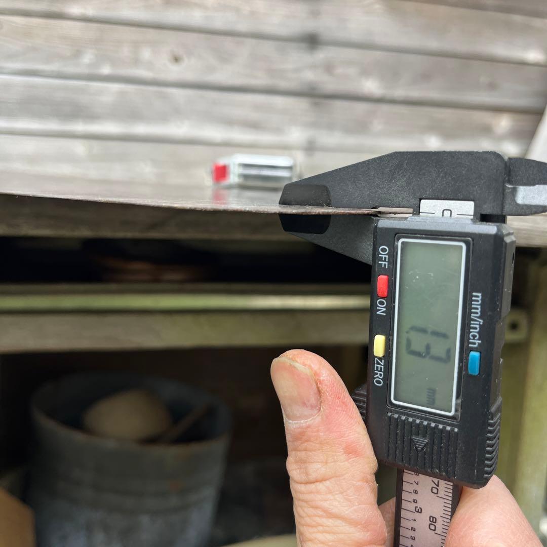 アンティーク　木こり　ノコギリ