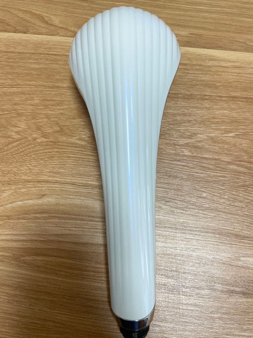 ＊なかむー＊ 【中古】リファファインバブル U シャワーヘッド　ホワイト