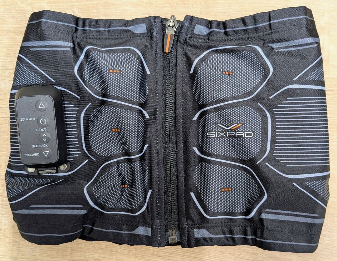 SIXPAD パワースーツコアベルト Sサイズ　専用コントローラー付き