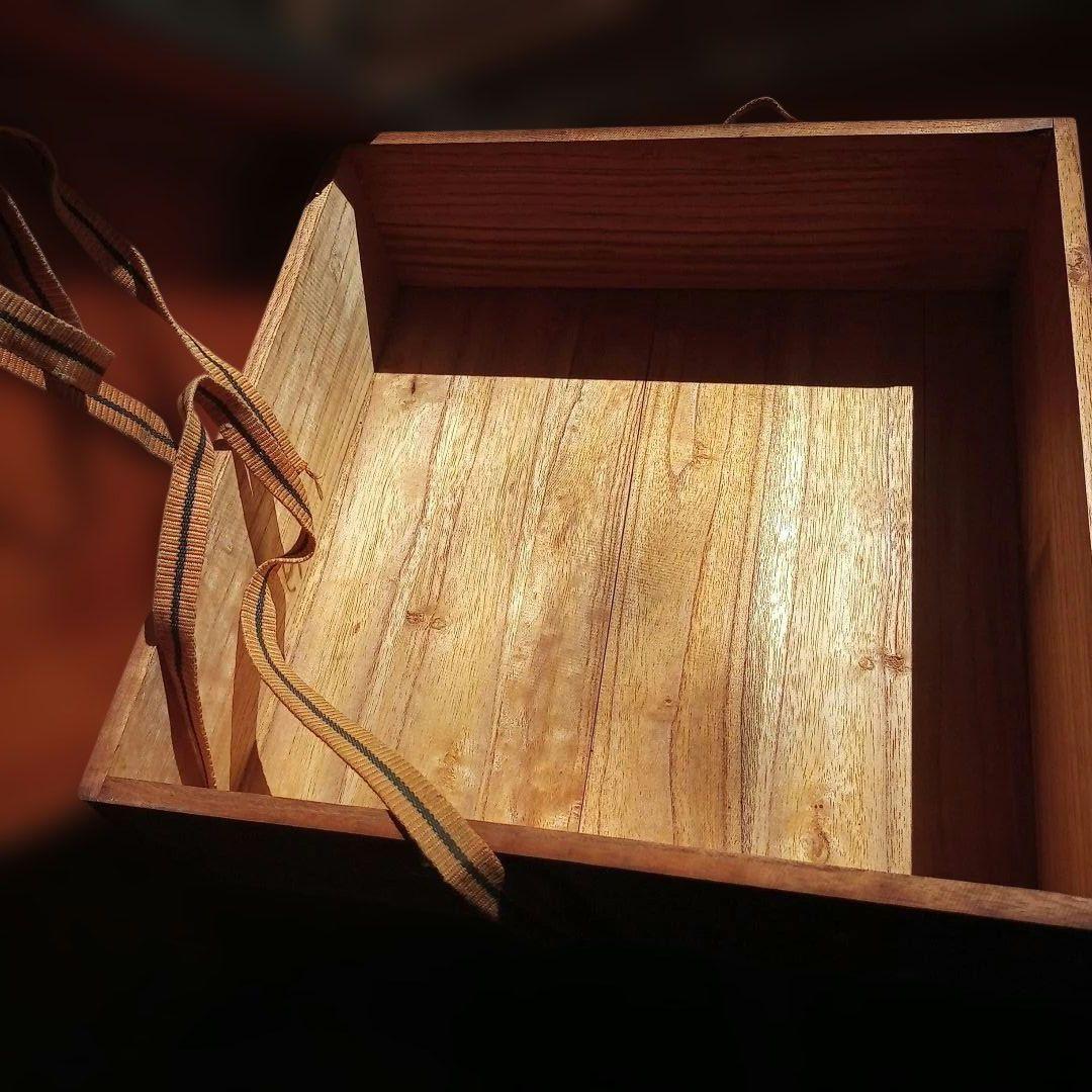 岩田藤七　作「豊穣」　アンティーク オレンジ色のガラスボウル