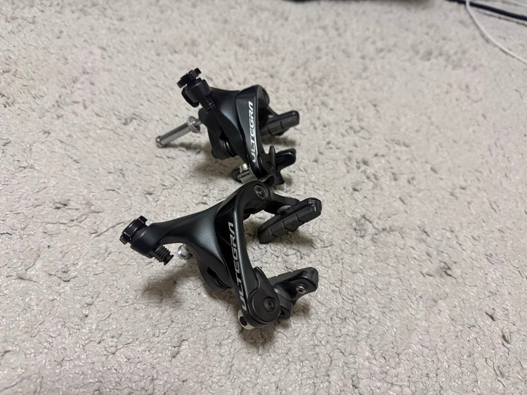 アルテグラR8000シリーズリムブレーキ