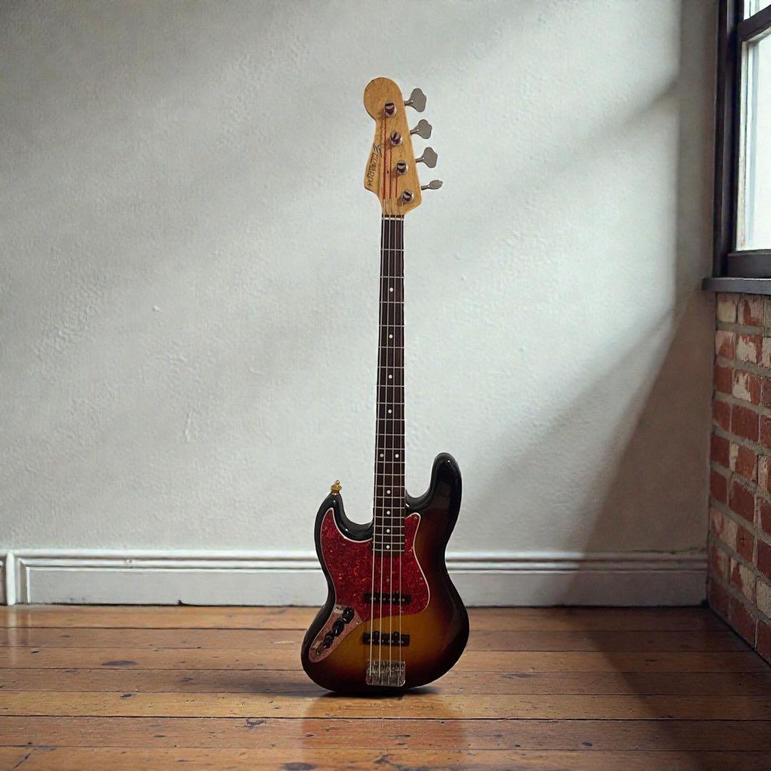 ベース Edwards ESP LUNASEA J model J-RJB