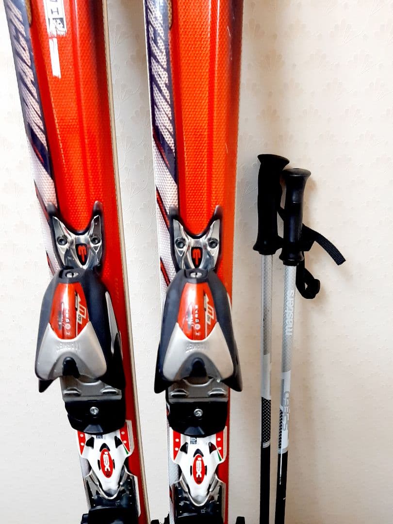 Nordica スキーセット　ストック付き！！！　ノルディカ　スキー