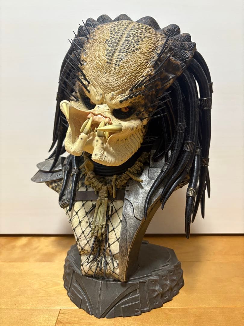 SIDESHOW レジェンダリースケールバスト　プレデター