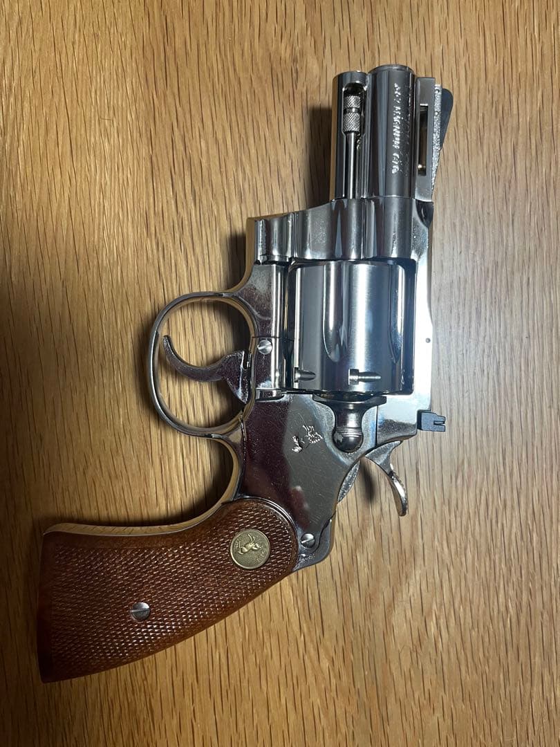 コルト パイソン 2.5インチ　Rモデル　ガスガン　ニッケルフィニッシュ