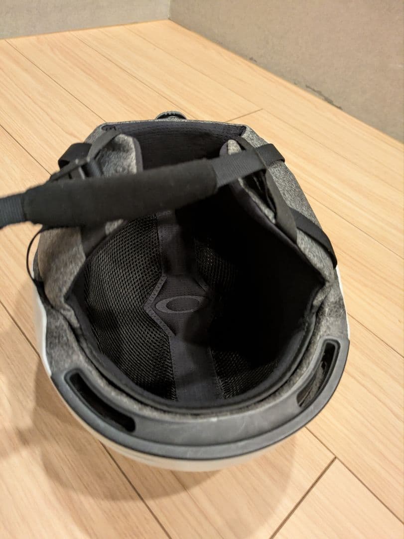 OAKLEY MOD1 ASIAN FIT ヘルメット アジアンフィッ