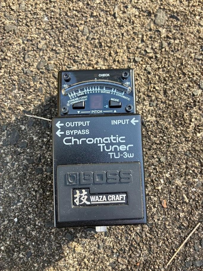 ★BOSS★TU-3ｗ★ギターチューナー