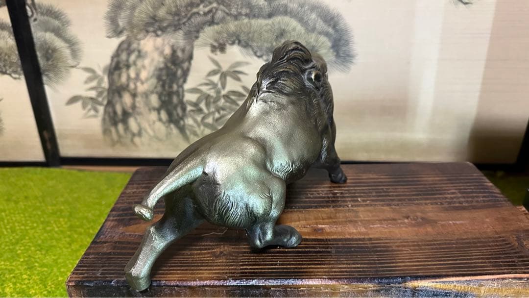 干支・亥(猪)の/高岡銅器の縁起物