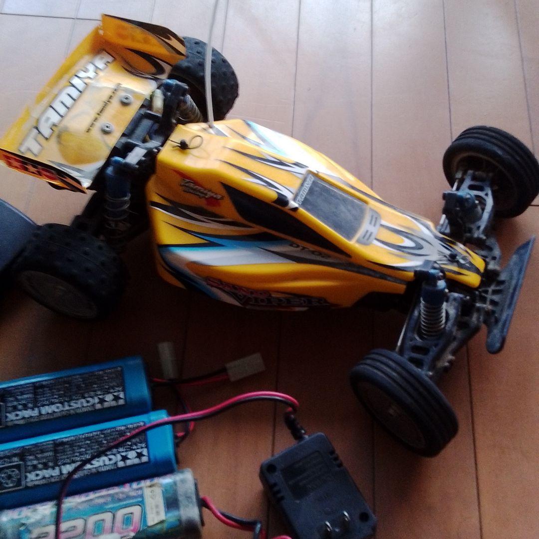 ジャンクTamiya ラジコンカー 2200mAh＋2個バッテリー付き