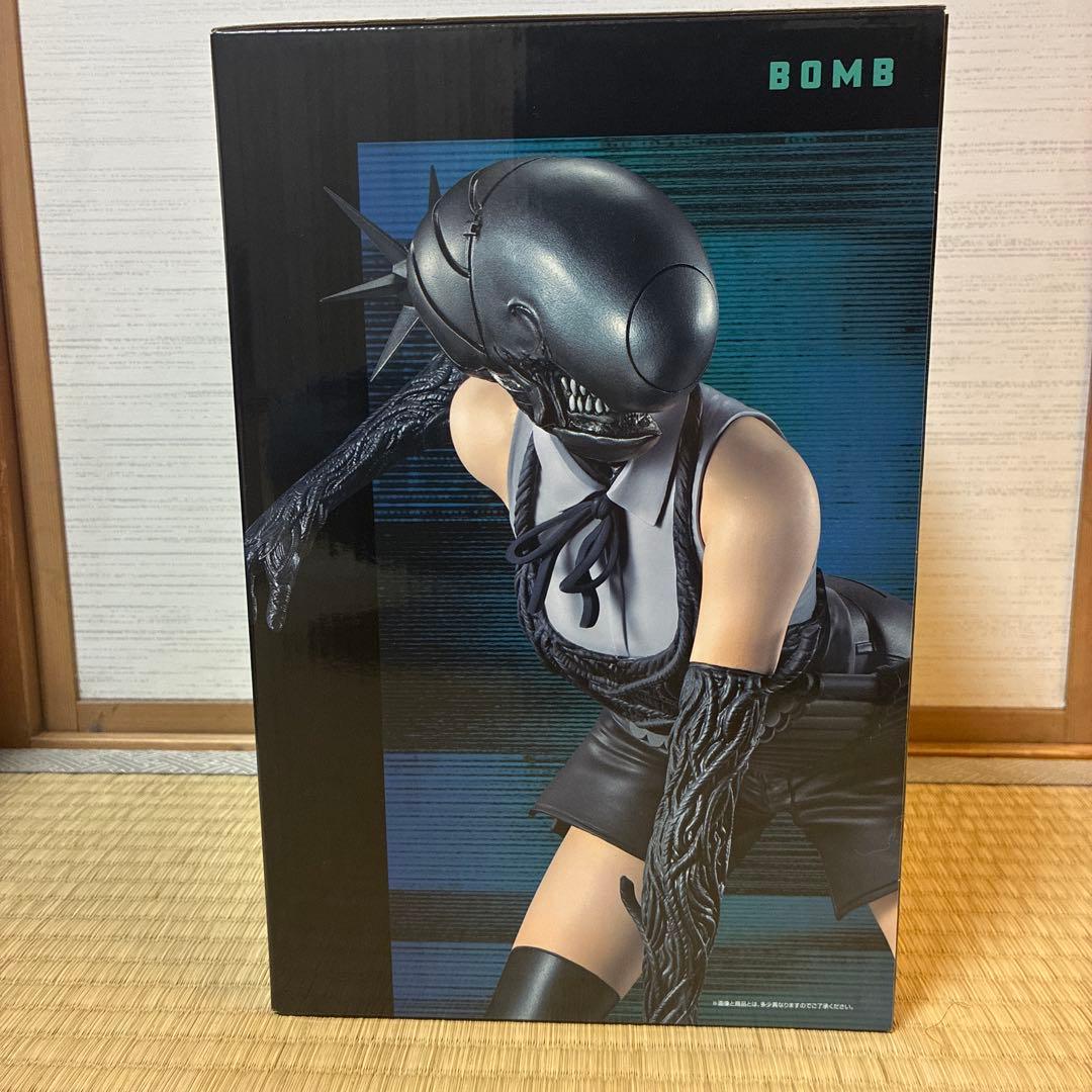 一番くじ　チェンソーマンレゼ篇　B賞ボムフィギュア＋E賞ボムアクリルボード