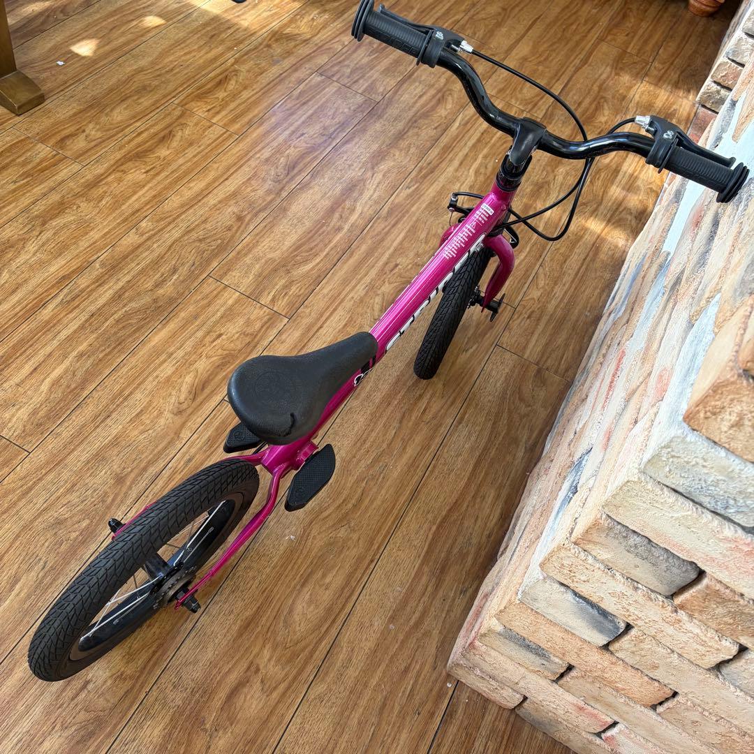 大人気 STRIDER ストライダー 14X スポーツ バランスバイク ピンク