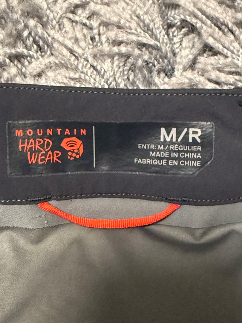 マウンテンハードウェア　スノーパンツ　MOUNTAIN HARDWEAR