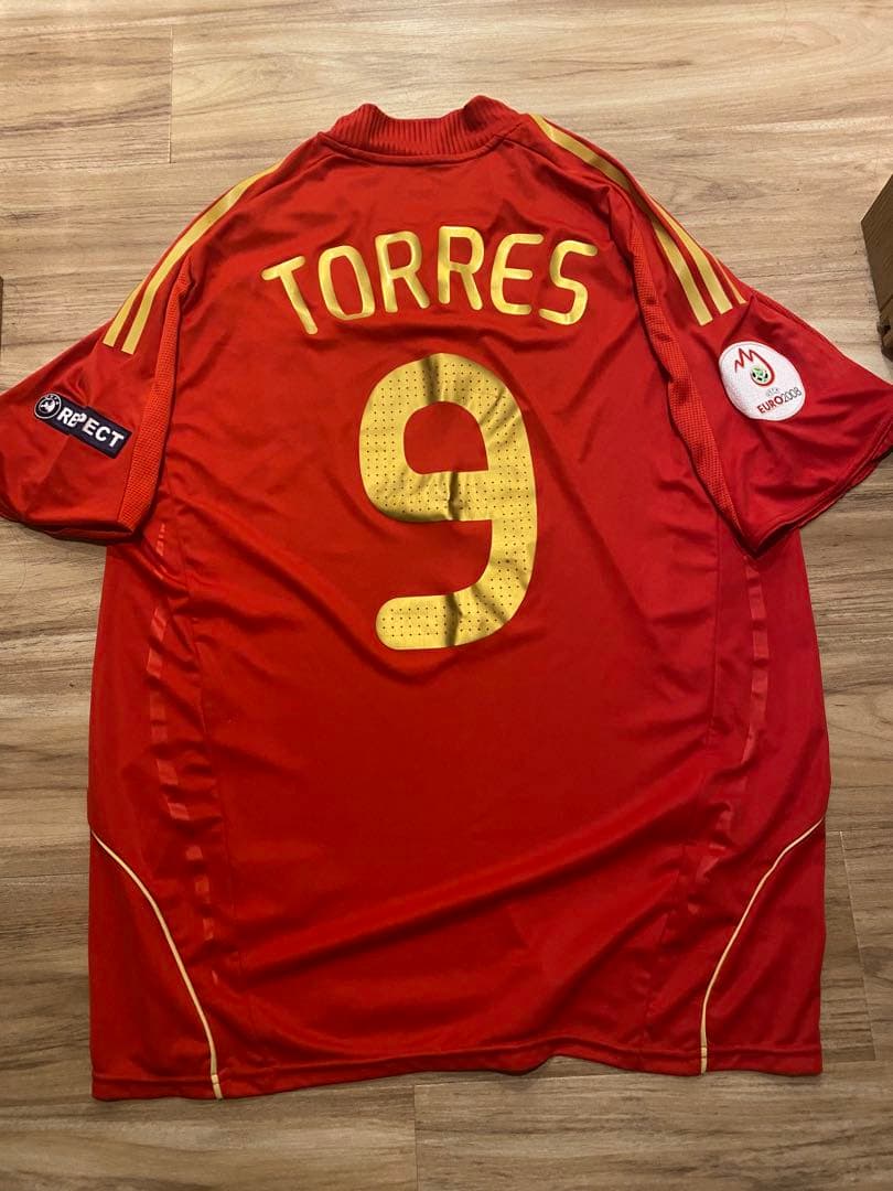 【期間限定】EURO2008スペイン代表監督、登録22名直筆サイン入りユニ