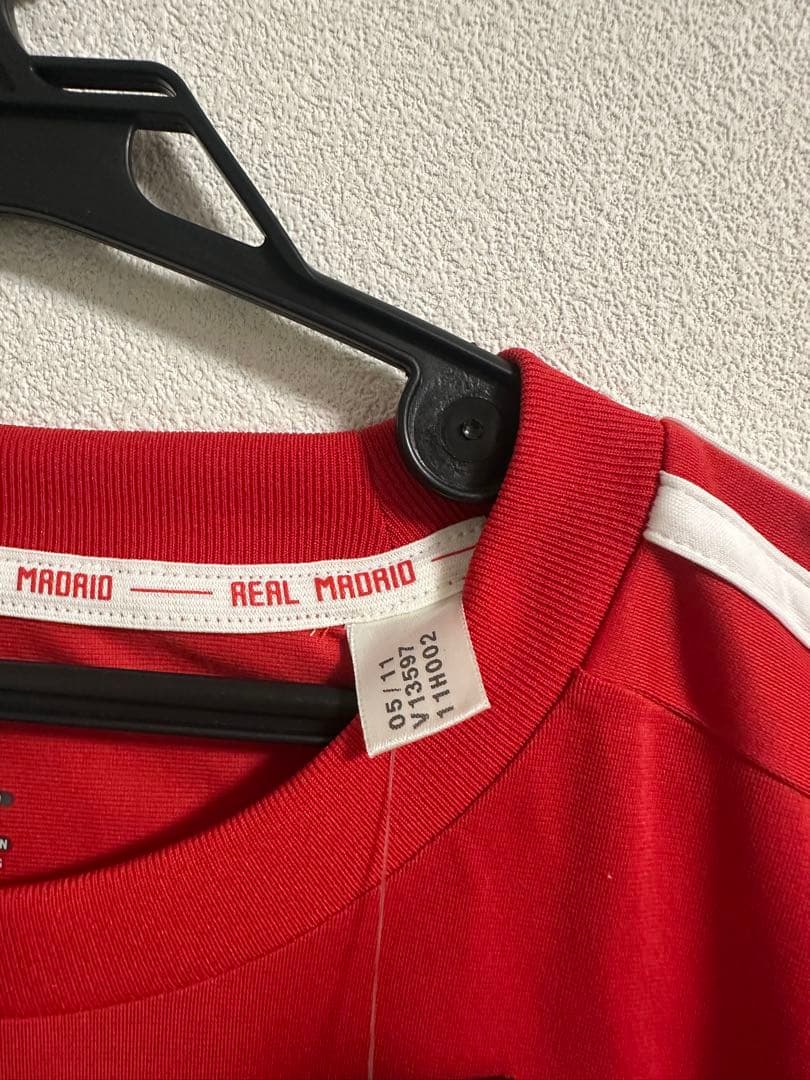 レアルマドリー　ユニフォーム　サード　赤　11 12