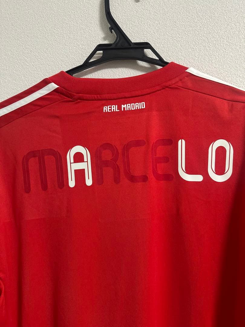 レアルマドリー　ユニフォーム　サード　赤　11 12
