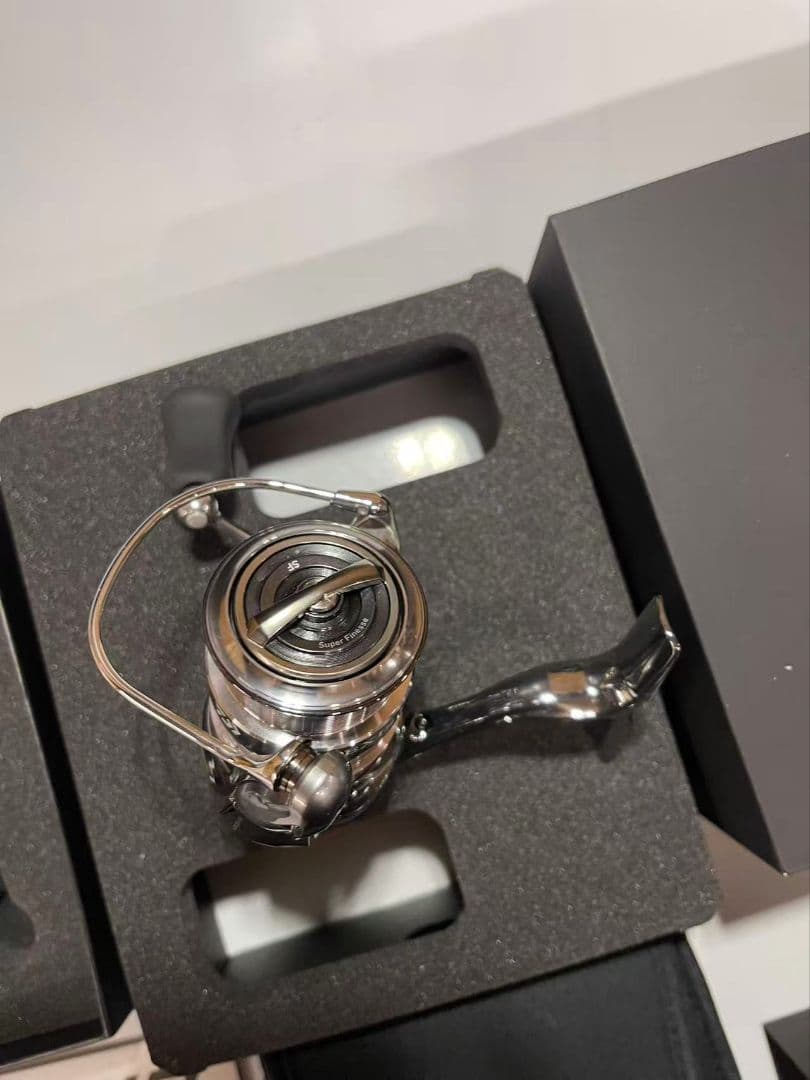 超美品ダイワ　22EXIST SF2000SS-P