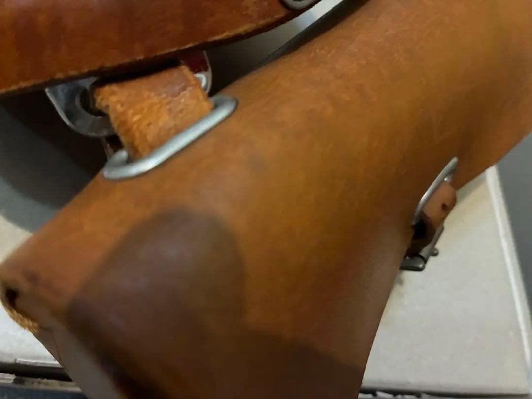 BROOKS SWIFT レザーサドル　ブラウン　レザーサドルバッグ