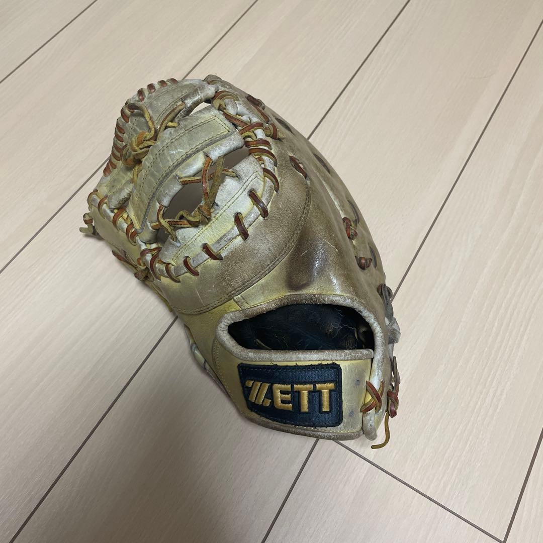 ZETTファーストミット左投げ用（硬式用）