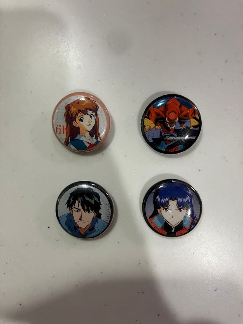 日*1様 エヴァンゲリオン ピンバッジ 4個セット