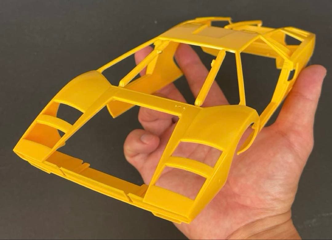 旧　フジミ　カウンタックLP400　1/16　未組立品　開封品