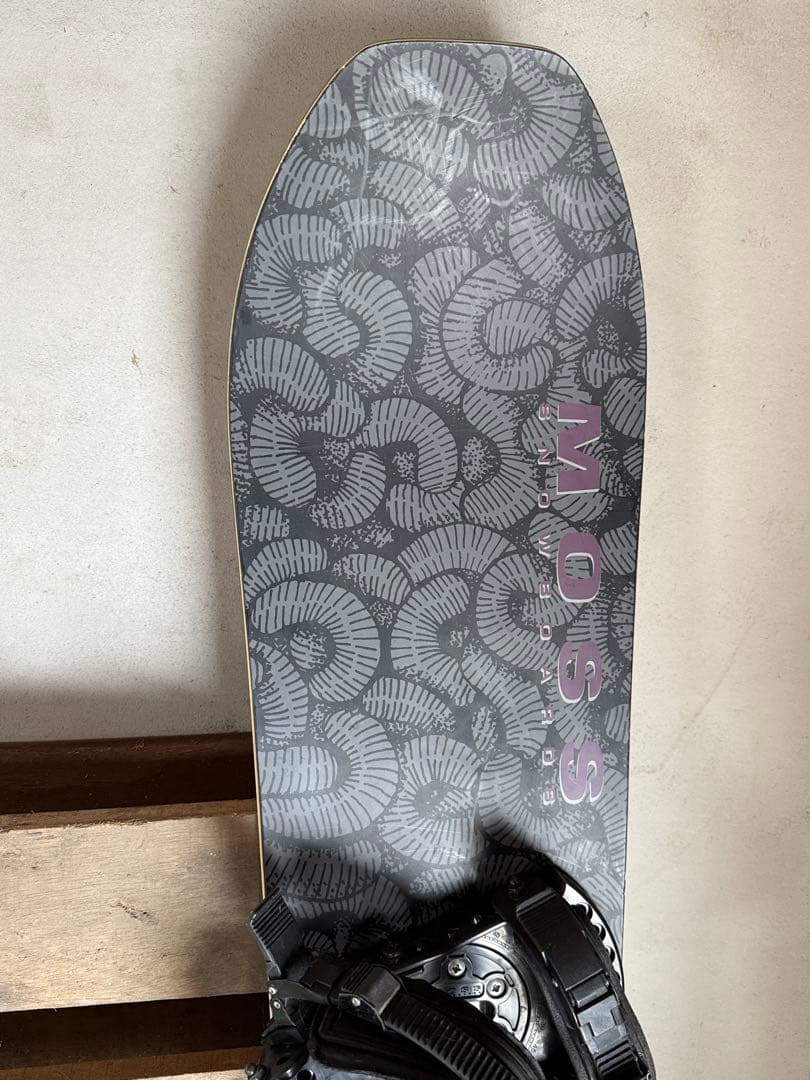 MOSS スノーボード グレー模様