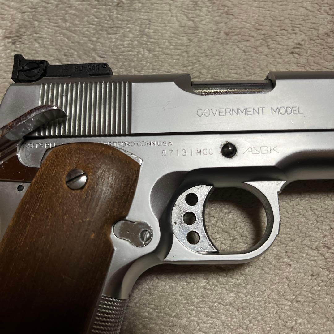 MGCガスガン コルトMK IV SERIES 80ウッドグリップ