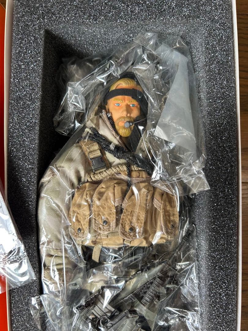 ホットトイズ 限定品 POLAR MOUNTAIN STRIKER 未開封品