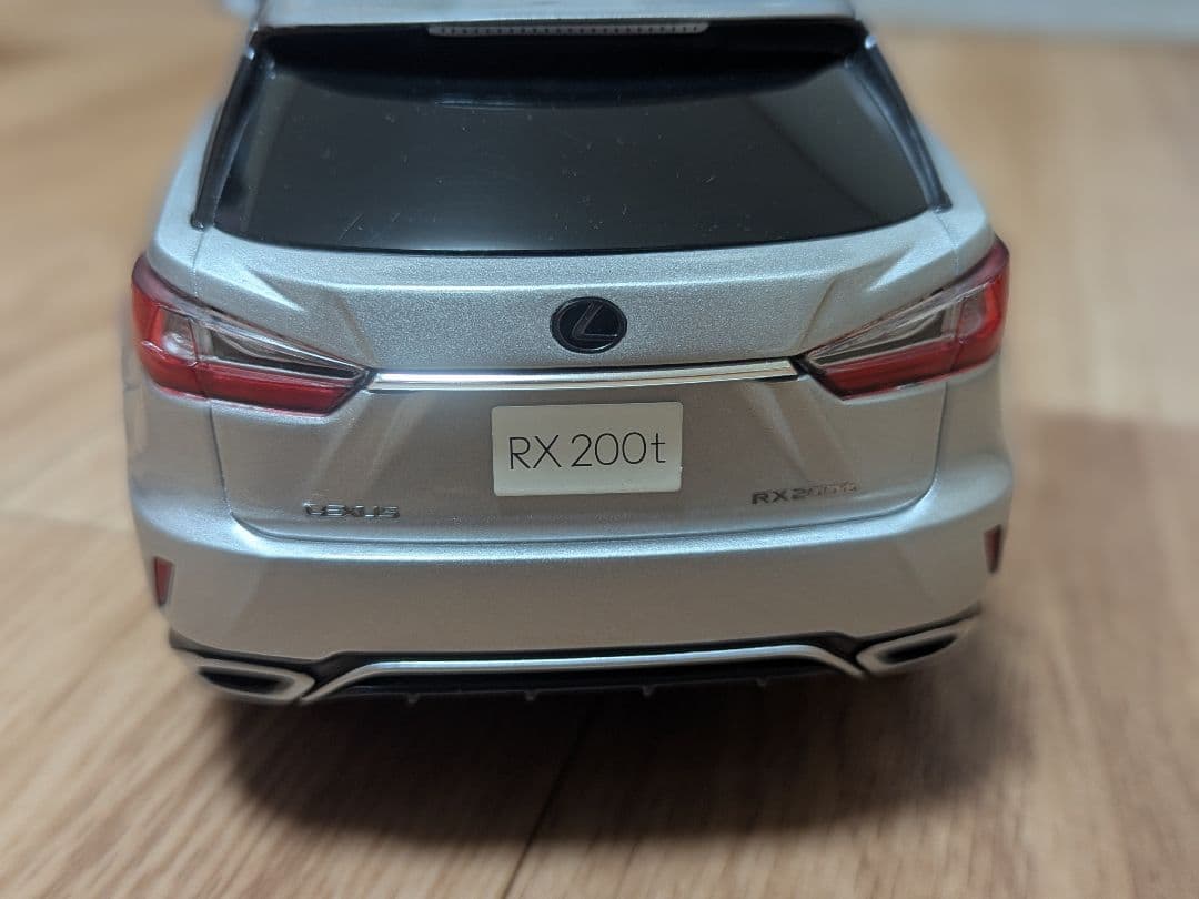 京商　レクサスRX200t 1/18ミニカー