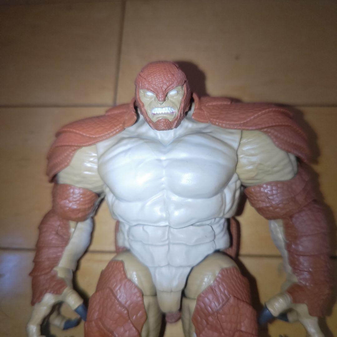 マーベルレジェンド アルマジロ ビルドフィギュア