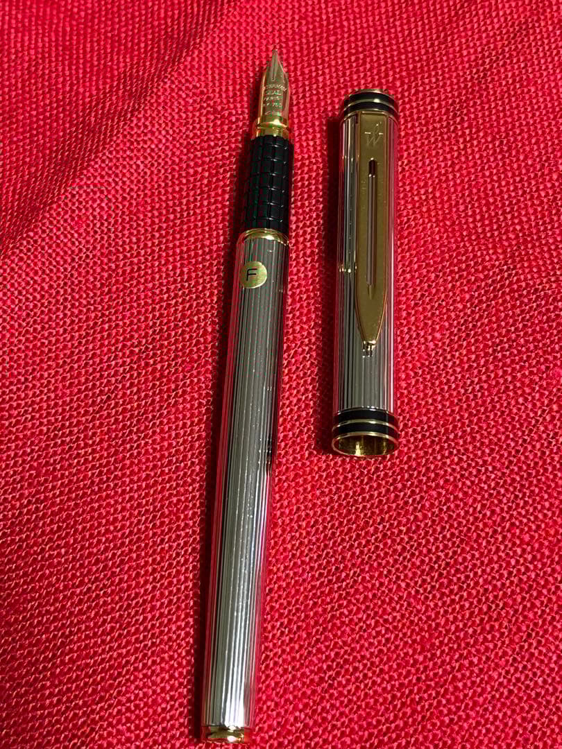 変更Waterman エグゼクティブ　I deal 万年筆 .ボールペン　銀張り