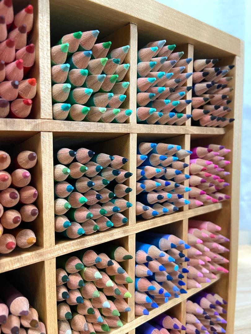 フェリシモ　500色の色鉛筆　木製ケース付き　FELISSIMO