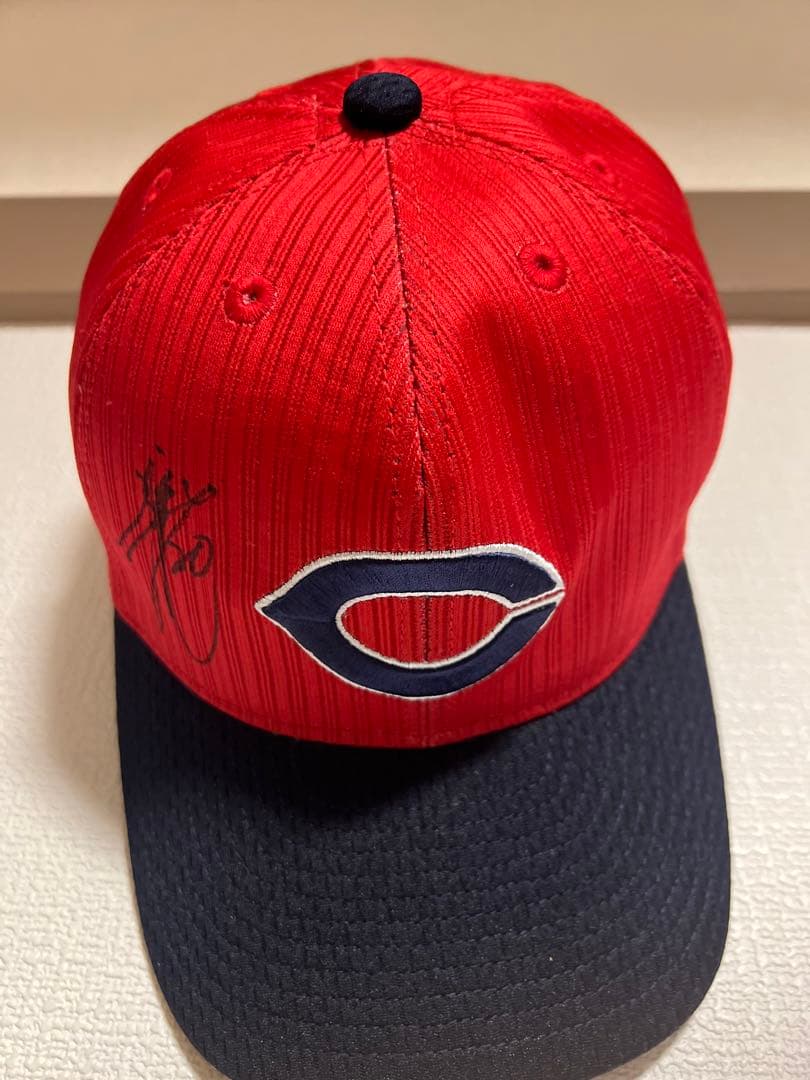 広島東洋カープ永川勝浩選手直筆サイン入り球団支給キャップ本人サイズ　赤道直火