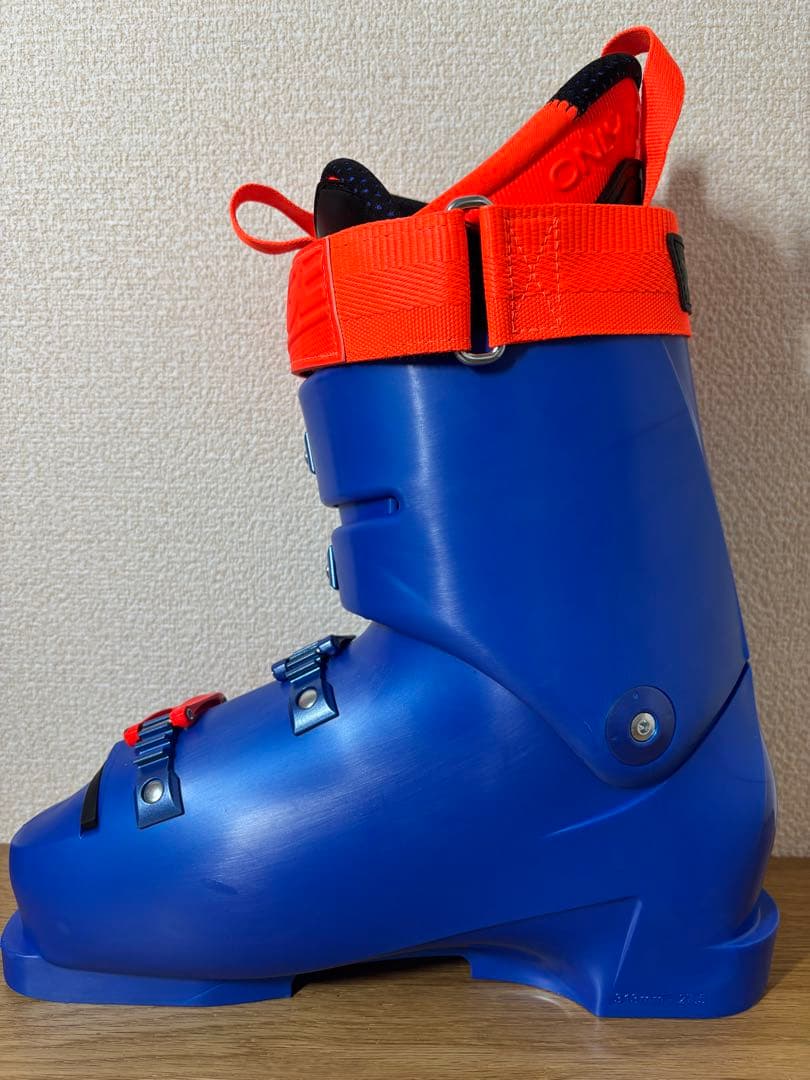 LANGE ブーツRS120SC 2024/25 モデル