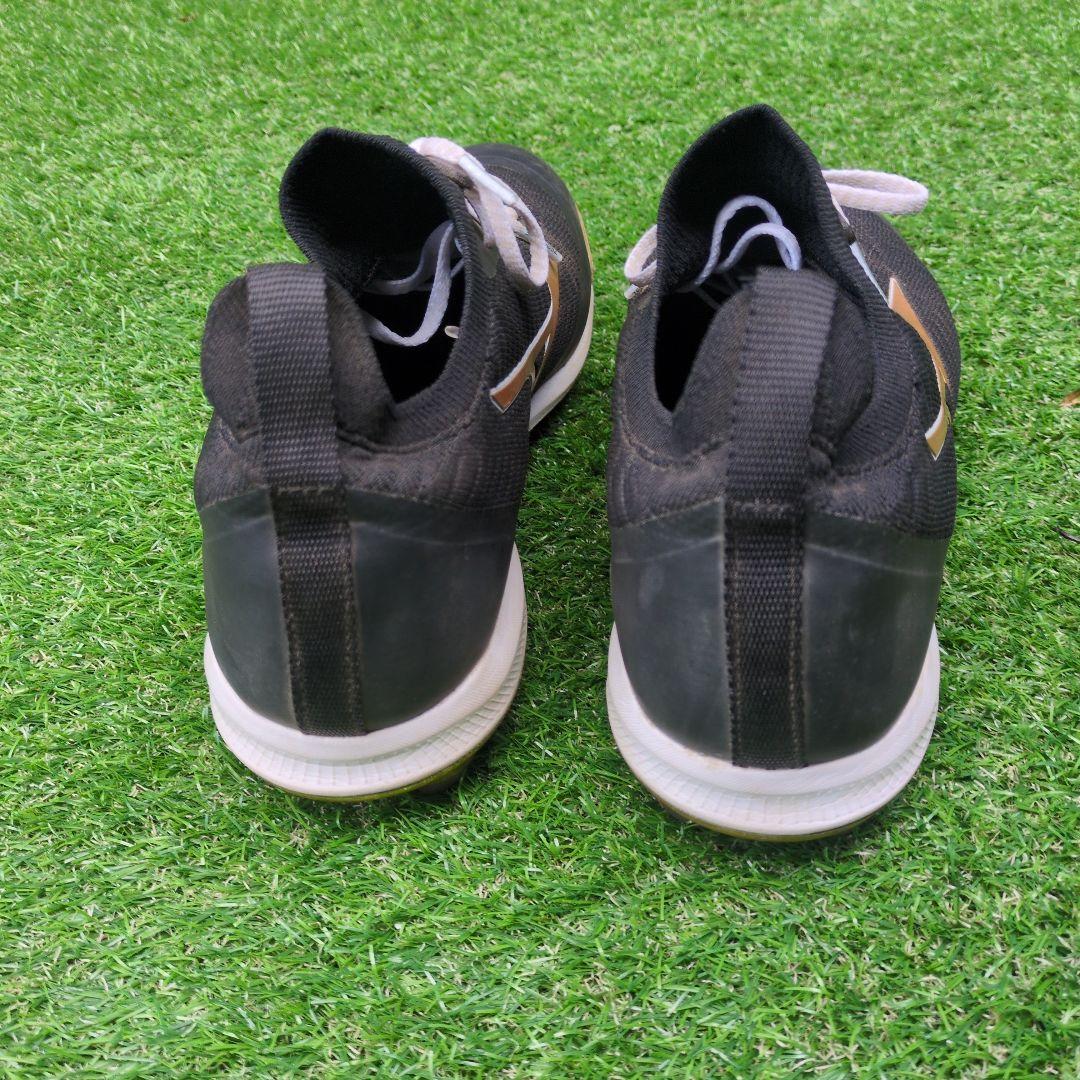 ミズノプロ ブラック/ゴールド 野球　スパイク