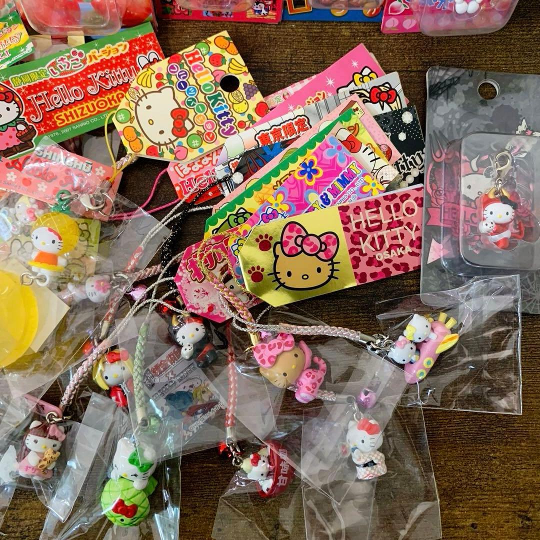 み*き様 ★希少★レア多数　ご当地キティ　フルーツ　根付　ストラップ　非売品　ま