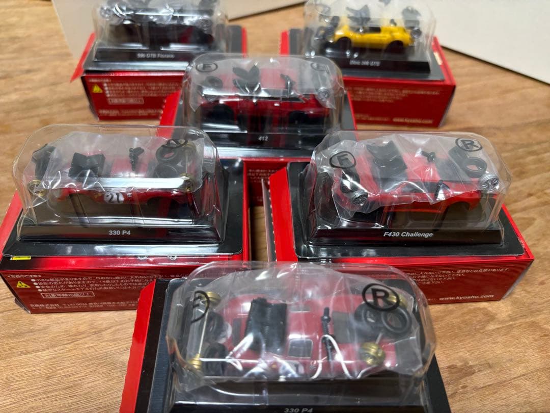 <夕方限定値引き>フェラーリミニカーコレクションIV 1:64 40台