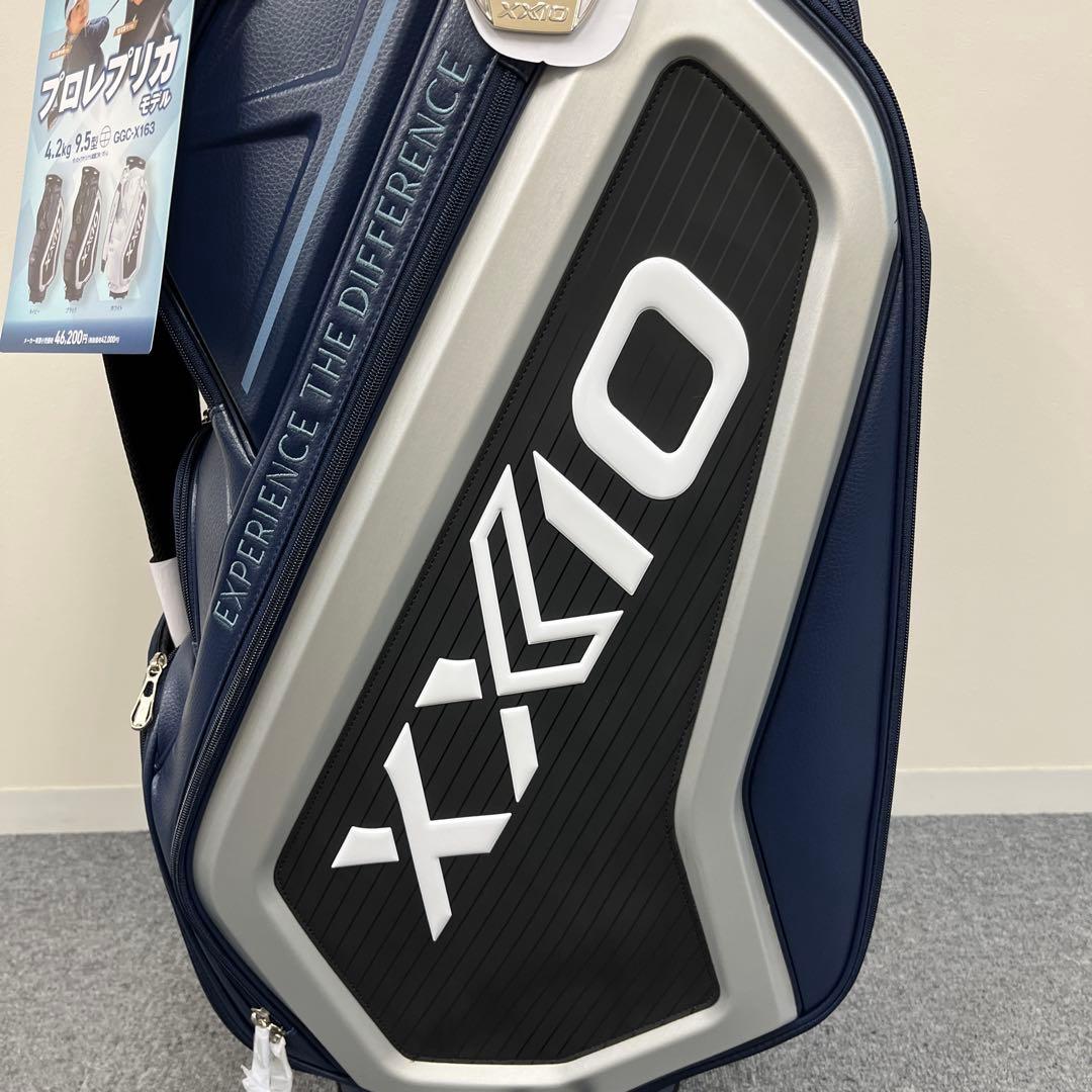 【新品】 ゼクシオ キャディバッグ 2025モデル プロレプリカ ネイビー