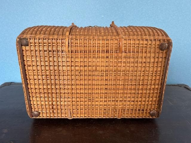 品番　z-0697 籐カゴ　アンティーク　レトロ　ピクニックバック　小物入れ収納