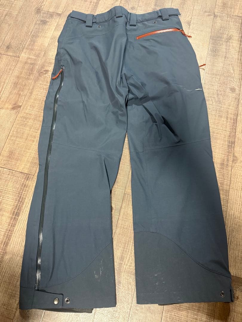 FLYLOW スキーウェア上下セット