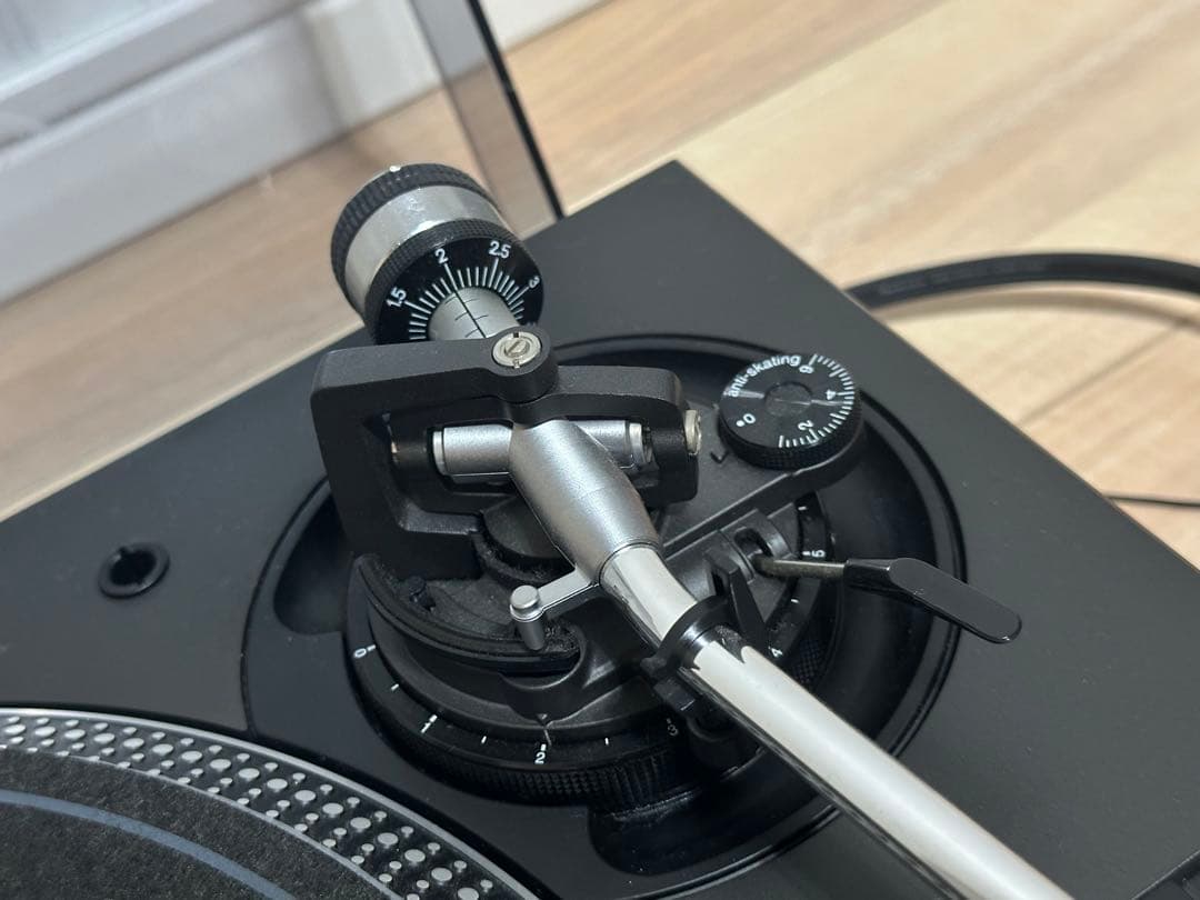 Technics SL-1200mk5 ターンテーブル
