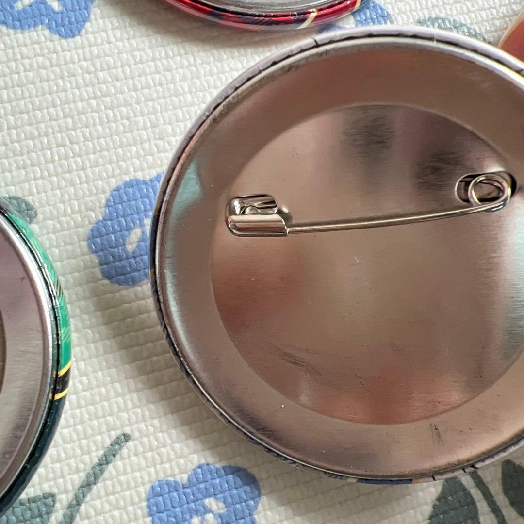 名探偵コナン ヴィレッジヴァンガード バレンタイン 缶バッジ 4点セット