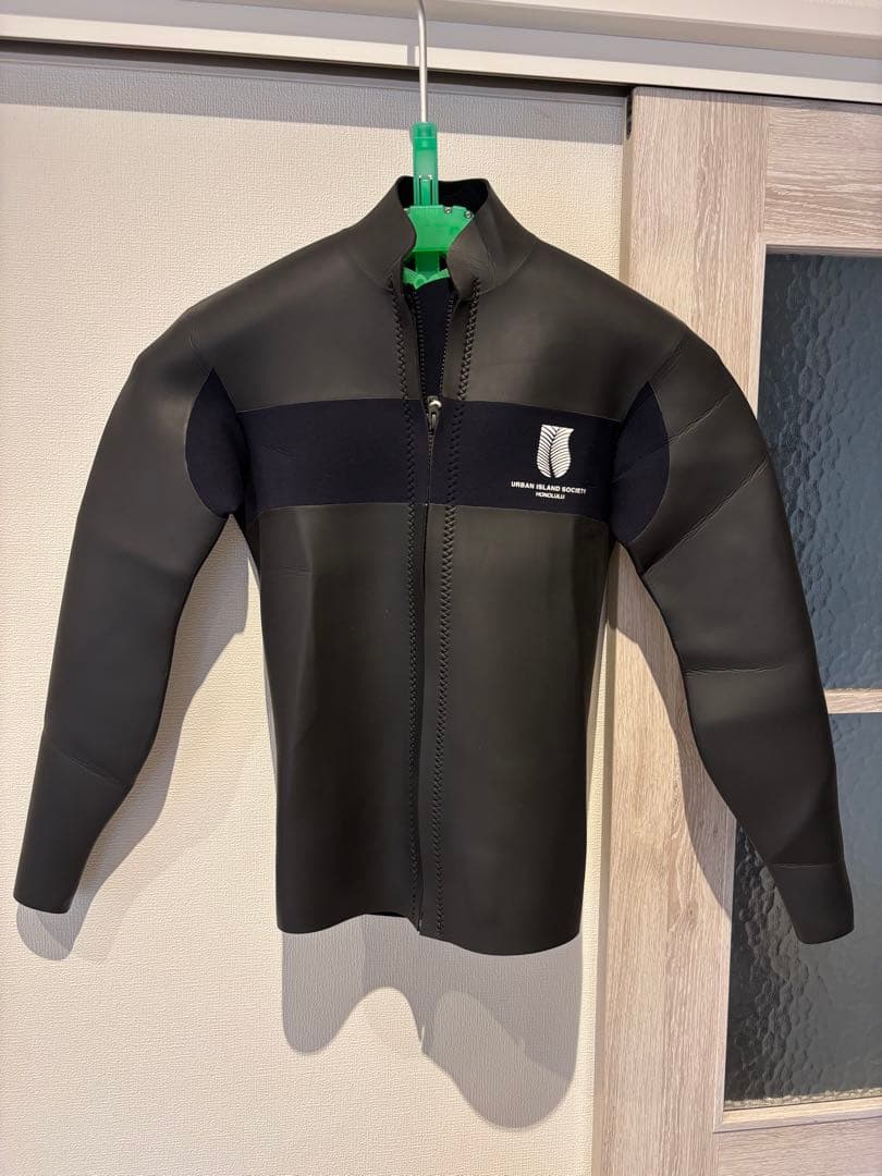 新品未使用　アーバンアイランドソサエティ 日本製ラバー タッパー M