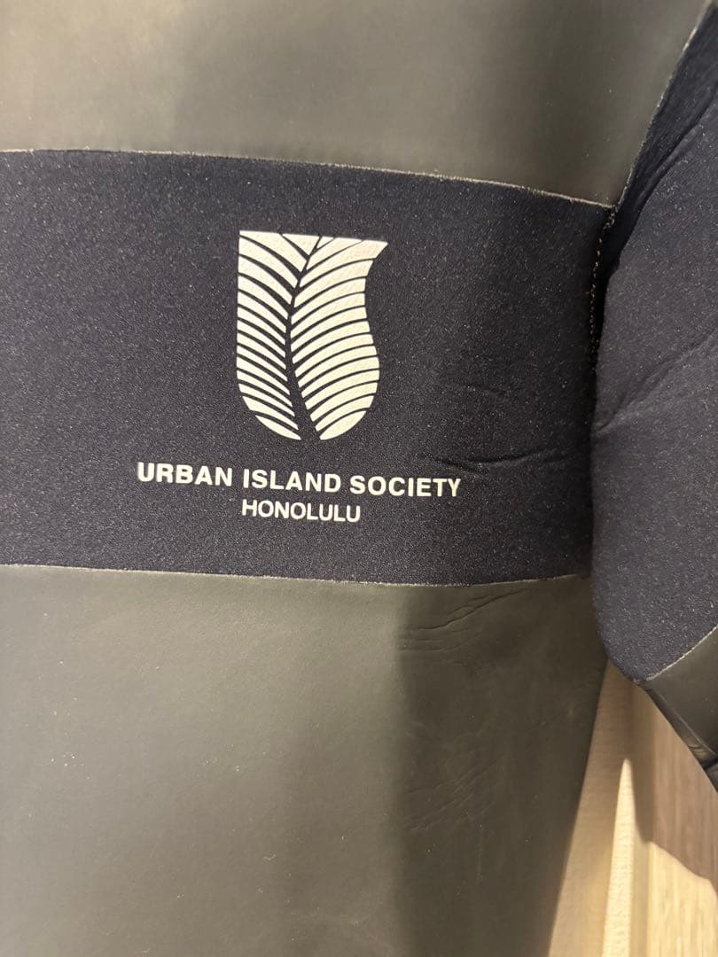 新品未使用　アーバンアイランドソサエティ 日本製ラバー タッパー M