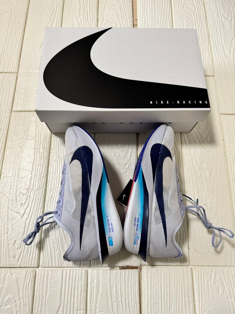 新品　ナイキ ヴェイパーフライ 4 27.5㎝