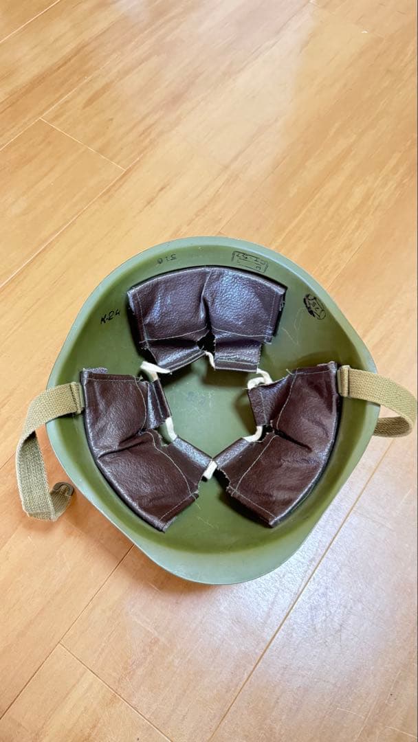 ソ連軍 ヘルメット 放出品 ロシア軍