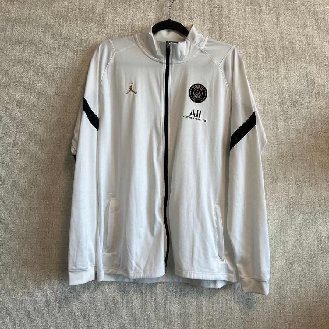 パリ・サンジェルマン トレーニングウェア　サッカー
