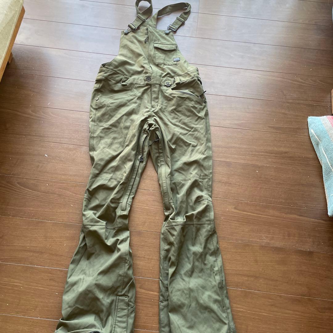 volcom オリーブグリーンサロペットウェア