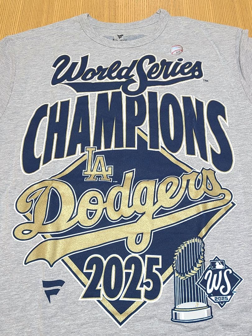 即日発送 ドジャース 2025World Series Champions T