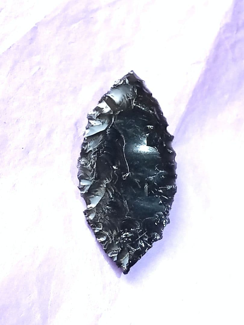 アイヌ仕様矢じり 尖頭器 d 石器 黒曜石 模写