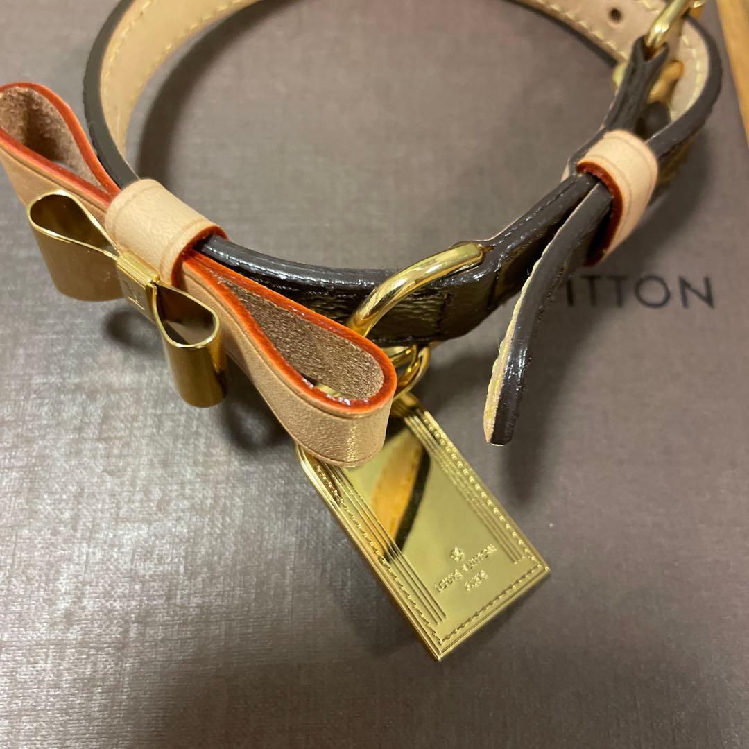 りこまるLOUIS VUITTON リボン付きレザー首輪